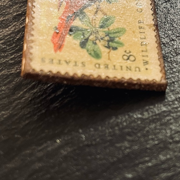 Vintage National Wildlife Conservation Cardinal Stamp Brooch Stamp Wooden Back - Picture 6 of 10